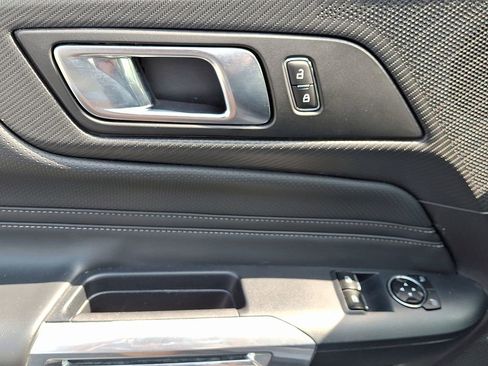 Used 2024 Ford Mustang Premium image 11