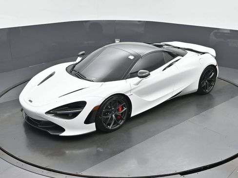 Used 2020 McLaren 720S Performance RWD image 30