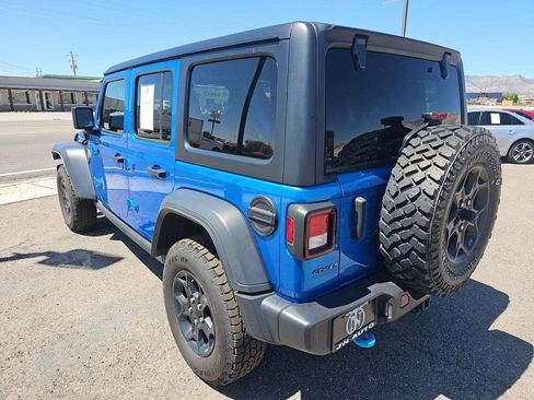 Used 2023 Jeep Wrangler Unlimited w/ Cold Weather Group AWD/4WD image 4