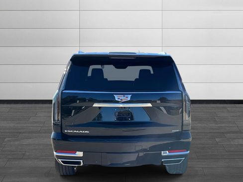 New 2026 Cadillac Escalade Luxury w/ Touring Package image 4