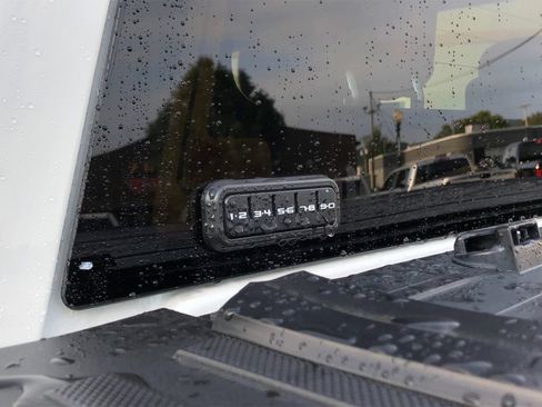 Used 2025 Ford F150 Platinum w/ Equipment Group 702A High AWD/4WD image 29