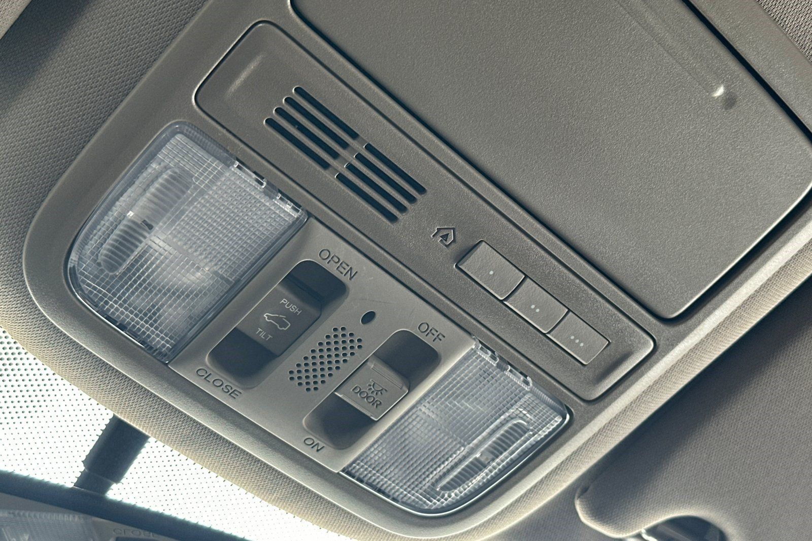 Used 2016 Honda Pilot EX-L image 24