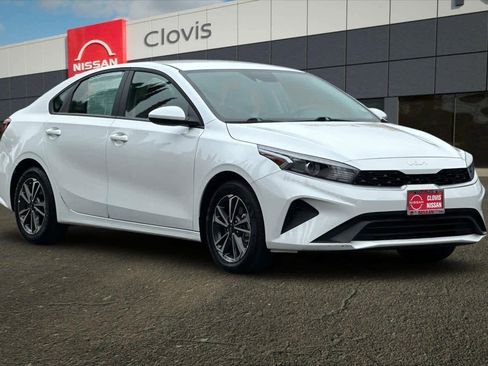 Used 2024 Kia Forte LXS image 10