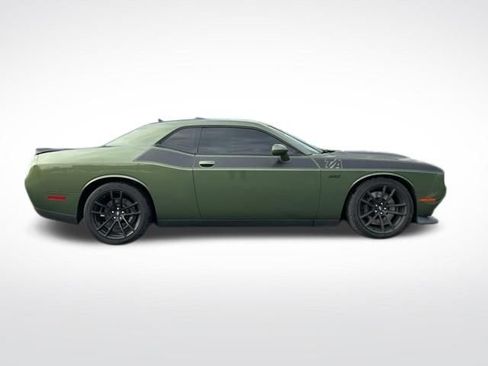 Used 2018 Dodge Challenger T/A image 8