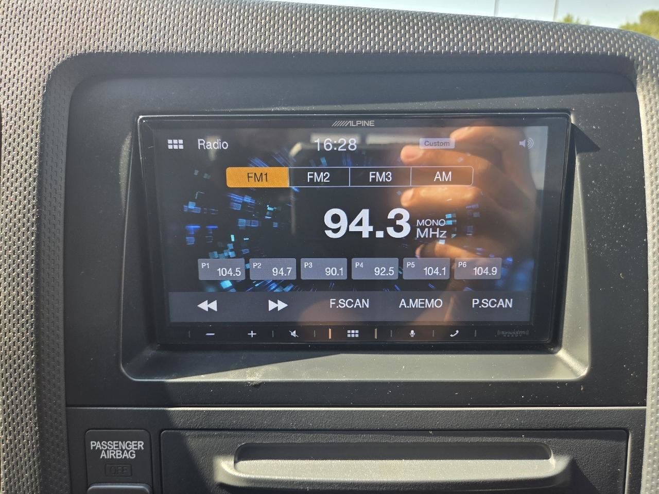 Used 2014 Honda Ridgeline RTL image 16