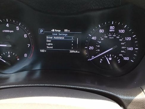 Used 2019 Genesis G80 3.8 AWD/4WD image 13