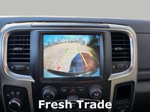 Used 2015 RAM 3500 SLT w/ Luxury Group image 13