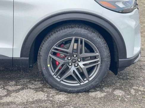 New 2026 Ford Explorer ST w/ Sun And Sound Package image 18