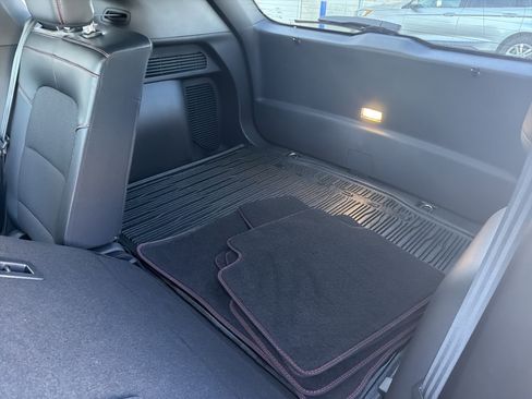 Certified 2023 Ford Escape ST-Line Elite image 28