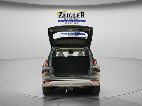 Certified 2026 Hyundai Tucson SEL Plus AWD/4WD image 9