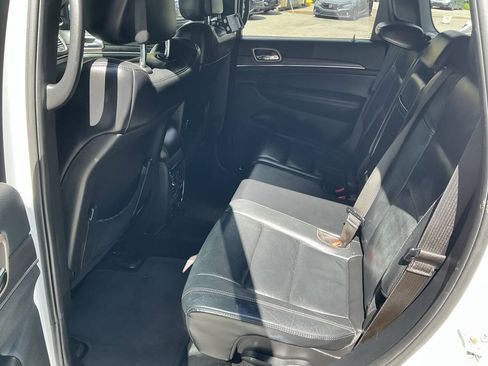 Used 2017 Jeep Grand Cherokee Limited AWD/4WD image 21