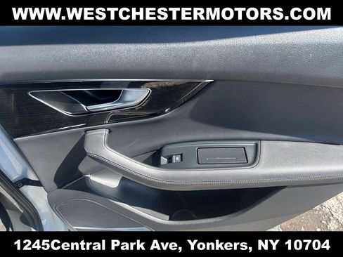 Used 2023 Audi Q7 3.0T Premium Plus AWD/4WD image 19
