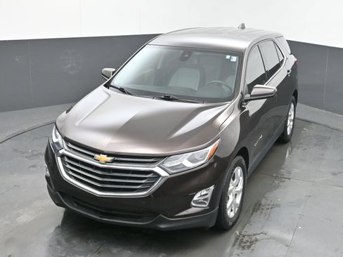 Used 2020 Chevrolet Equinox LT image 31