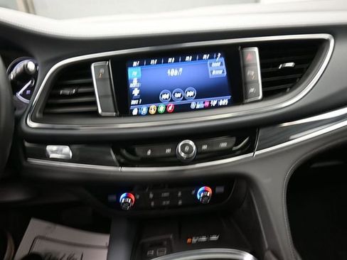 Used 2024 Buick Enclave Essence w/ Experience Buick Package image 10