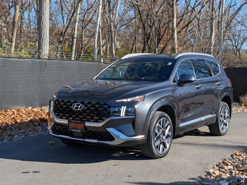 Certified 2023 Hyundai Santa Fe Calligraphy image 1