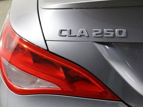 Used 2019 Mercedes-Benz CLA 250 image 38