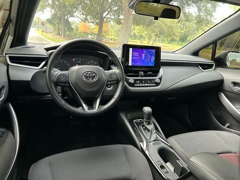 Certified 2023 Toyota Corolla SE image 11