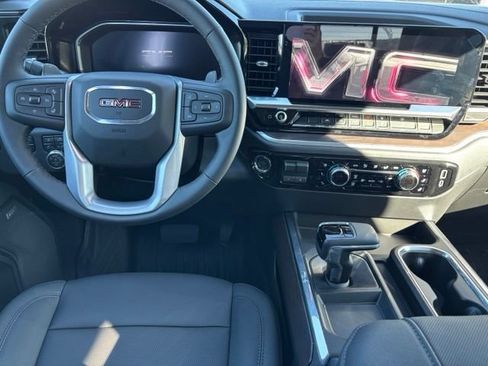 New 2026 GMC Sierra 1500 SLT AWD/4WD image 19