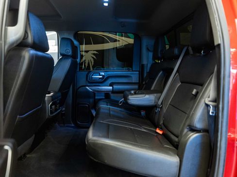 Used 2021 Chevrolet Silverado 2500 LTZ w/ LTZ Convenience Package AWD/4WD image 13