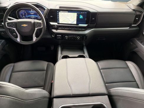 Certified 2025 Chevrolet Silverado 3500 LTZ w/ LTZ Convenience Package AWD/4WD image 16