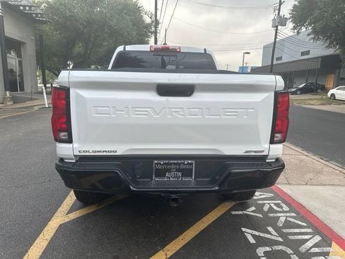 Used 2024 Chevrolet Colorado ZR2 w/ ZR2 Convenience Package III AWD/4WD image 6