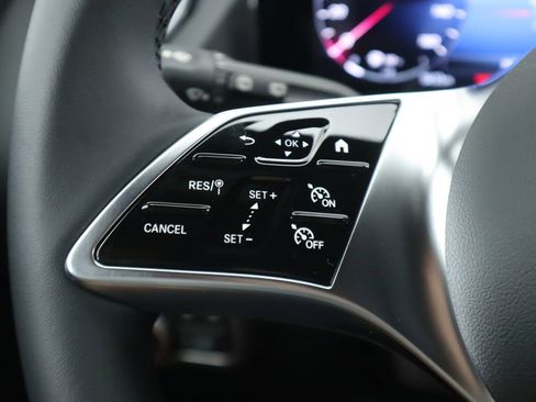 Certified 2025 Mercedes-Benz GLA 250 GLA 250 image 12