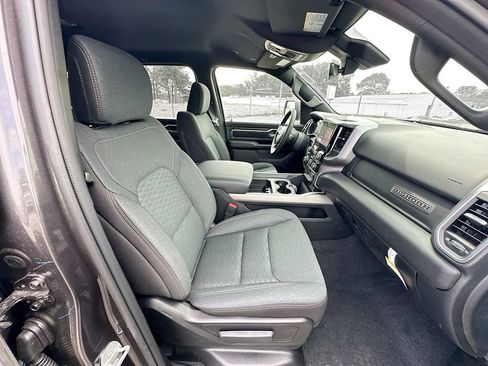 New 2026 RAM 1500 Big Horn AWD/4WD image 34
