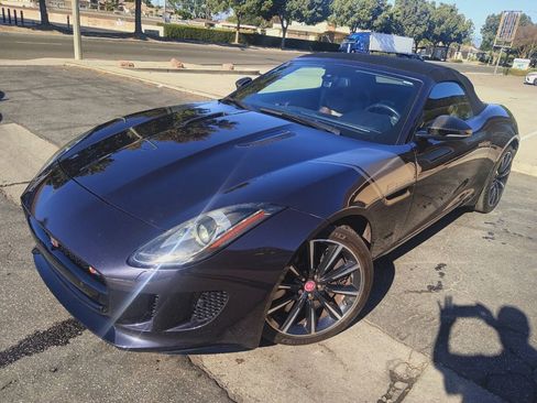 Used 2016 Jaguar F-TYPE S RWD image 13