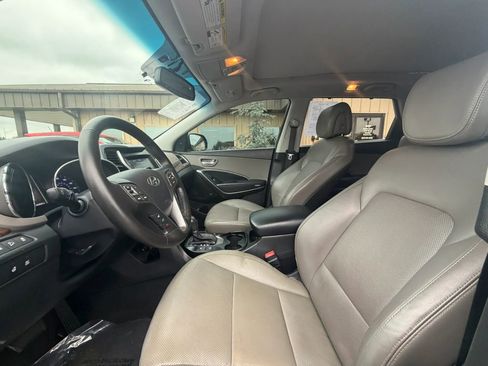 Used 2019 Hyundai Santa Fe XL FWD image 25
