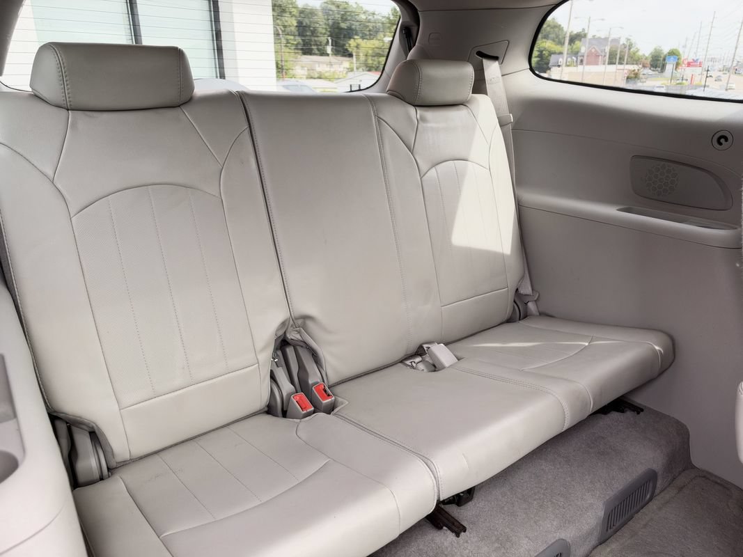 Used 2014 Buick Enclave Premium AWD/4WD image 16
