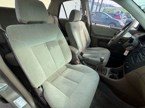 Used 2000 MAZDA Protege DX image 23