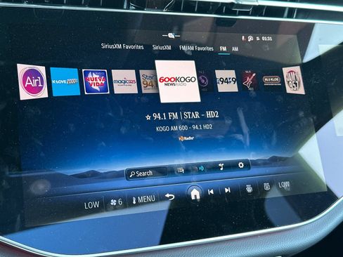 Used 2025 Mercedes-Benz E 350 Sedan image 20
