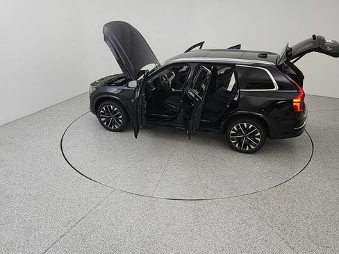 New 2026 Volvo XC90 B6 Plus w/ Protection Package Premier AWD/4WD image 24