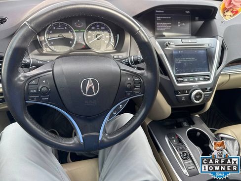 Used 2020 Acura MDX FWD image 18
