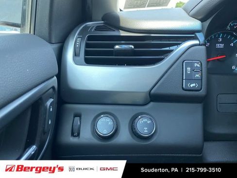 Used 2019 Chevrolet Tahoe LT AWD/4WD image 19