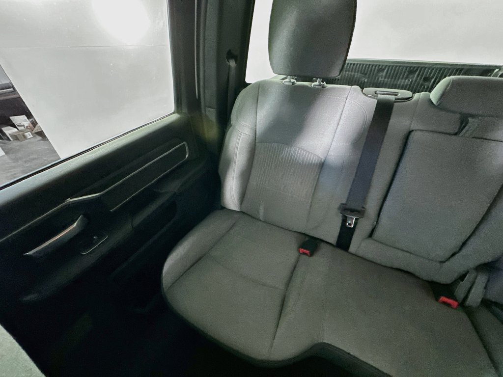 Used 2024 RAM 2500 Big Horn AWD/4WD image 12