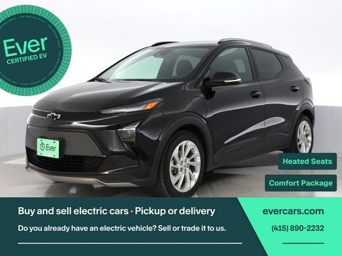 Used 2023 Chevrolet Bolt EUV LT w/ Comfort Package FWD image 1