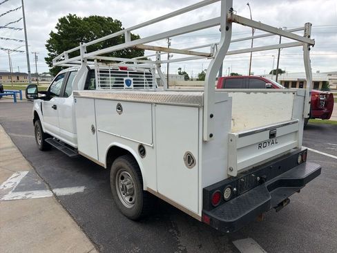 Used 2021 Ford F350 XL w/ Power Equipment Group AWD/4WD image 3