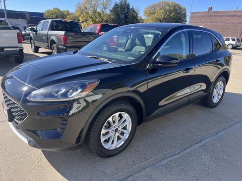 Used 2021 Ford Escape SE w/ Convenience Package AWD/4WD image 12