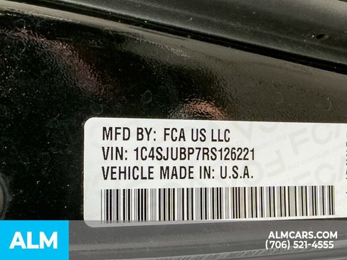 Used 2024 Jeep Wagoneer Series II w/ Flexible Seating Group RWD image 30