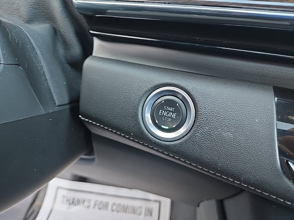 Certified 2024 Cadillac Escalade Premium Luxury w/ LPO, Floor Liner Package AWD/4WD image 28