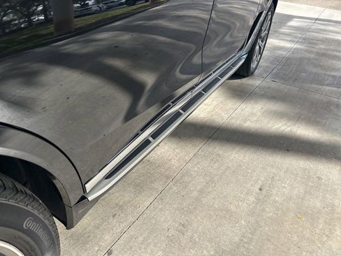 Used 2025 BMW X7 xDrive40i image 22