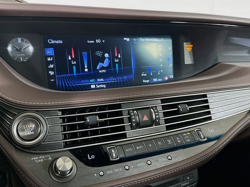 Used 2020 Lexus LS 500 image 24