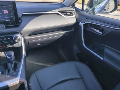 Certified 2022 Toyota RAV4 XLE Premium image 16