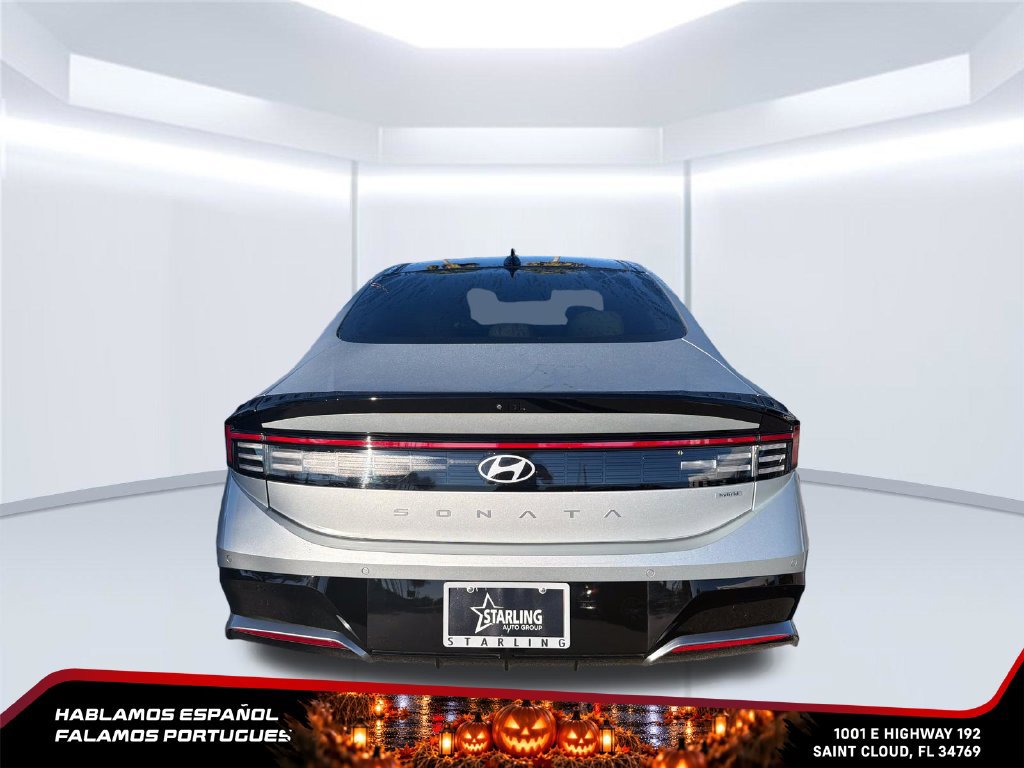 Used 2025 Hyundai Sonata Limited FWD image 4