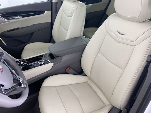 New 2025 Cadillac XT6 Premium Luxury image 20