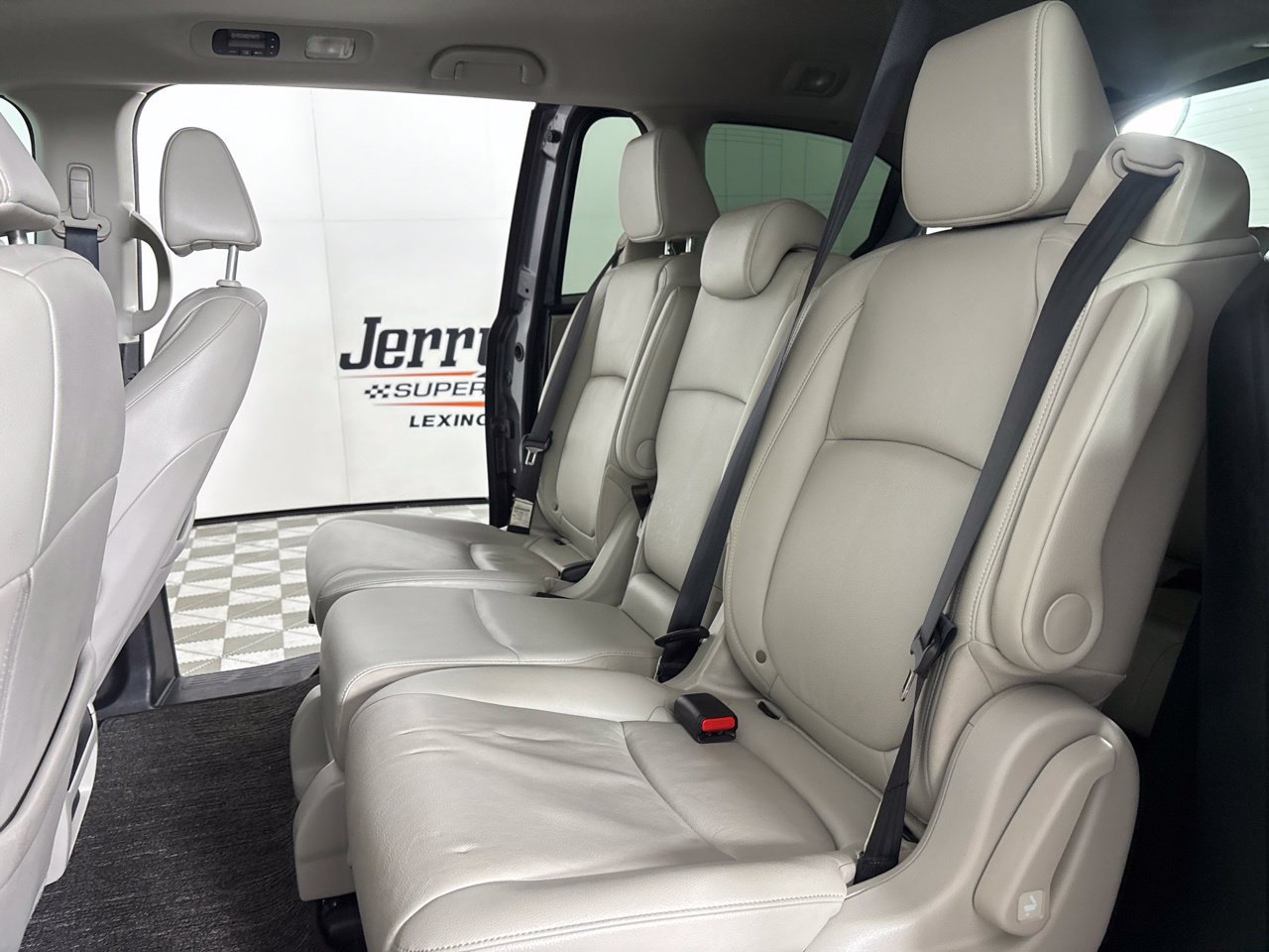 Used 2025 Honda Odyssey EX-L image 25