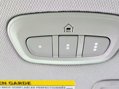 Used 2023 Jeep Grand Cherokee L Limited w/ Luxury Tech Group II AWD/4WD image 27