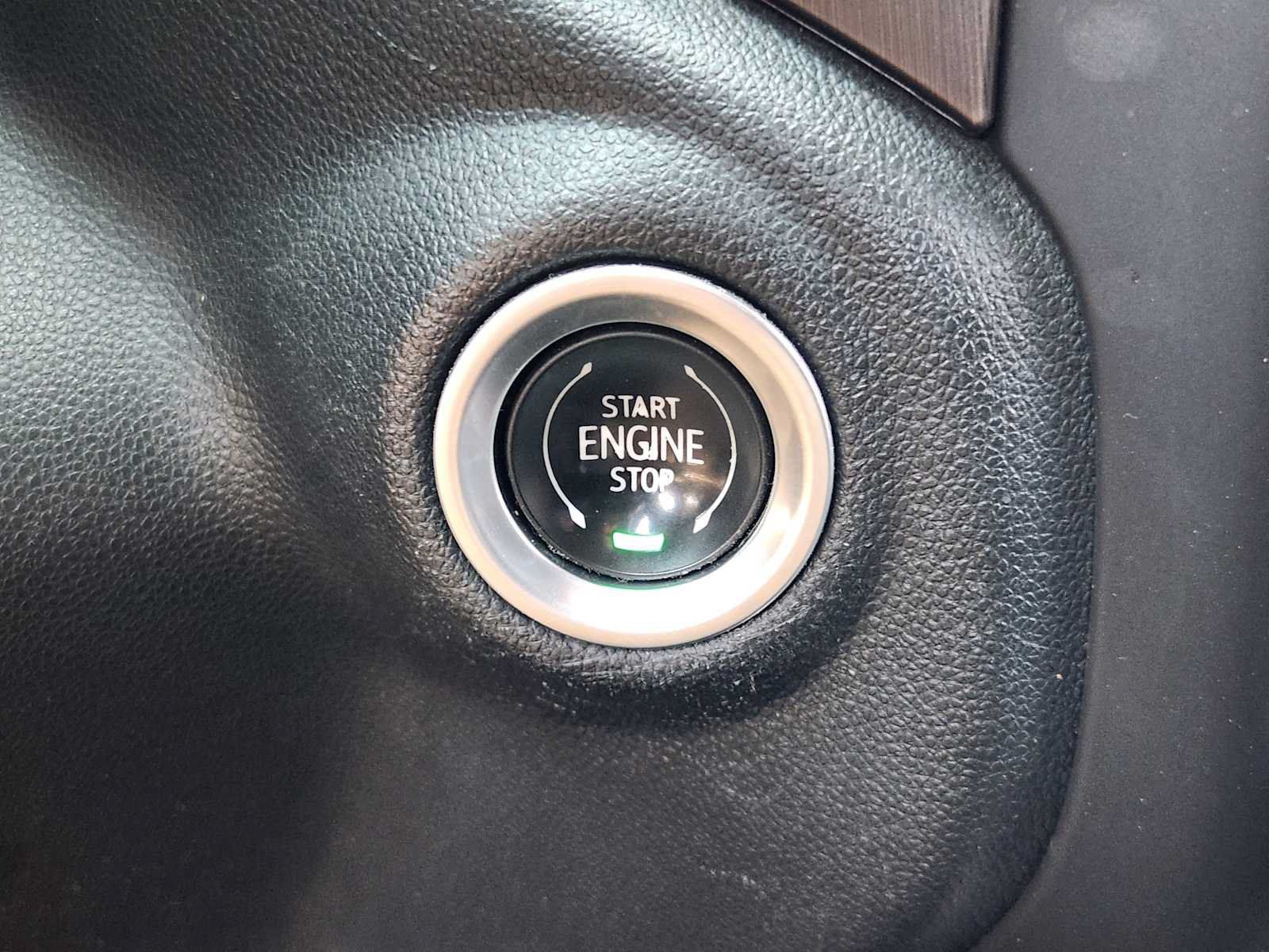 Used 2021 GMC Sierra 1500 AT4 w/ AT4 Premium Package AWD/4WD image 20