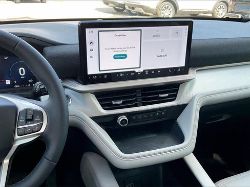 New 2026 Ford Explorer Active w/ Active Comfort Package image 6